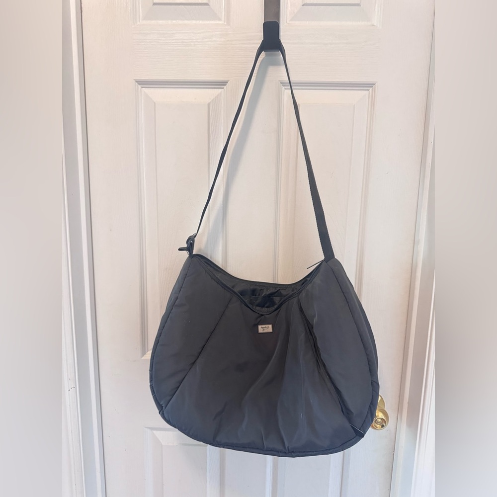 Reebok Classic Black Quilted Shoulder Bag